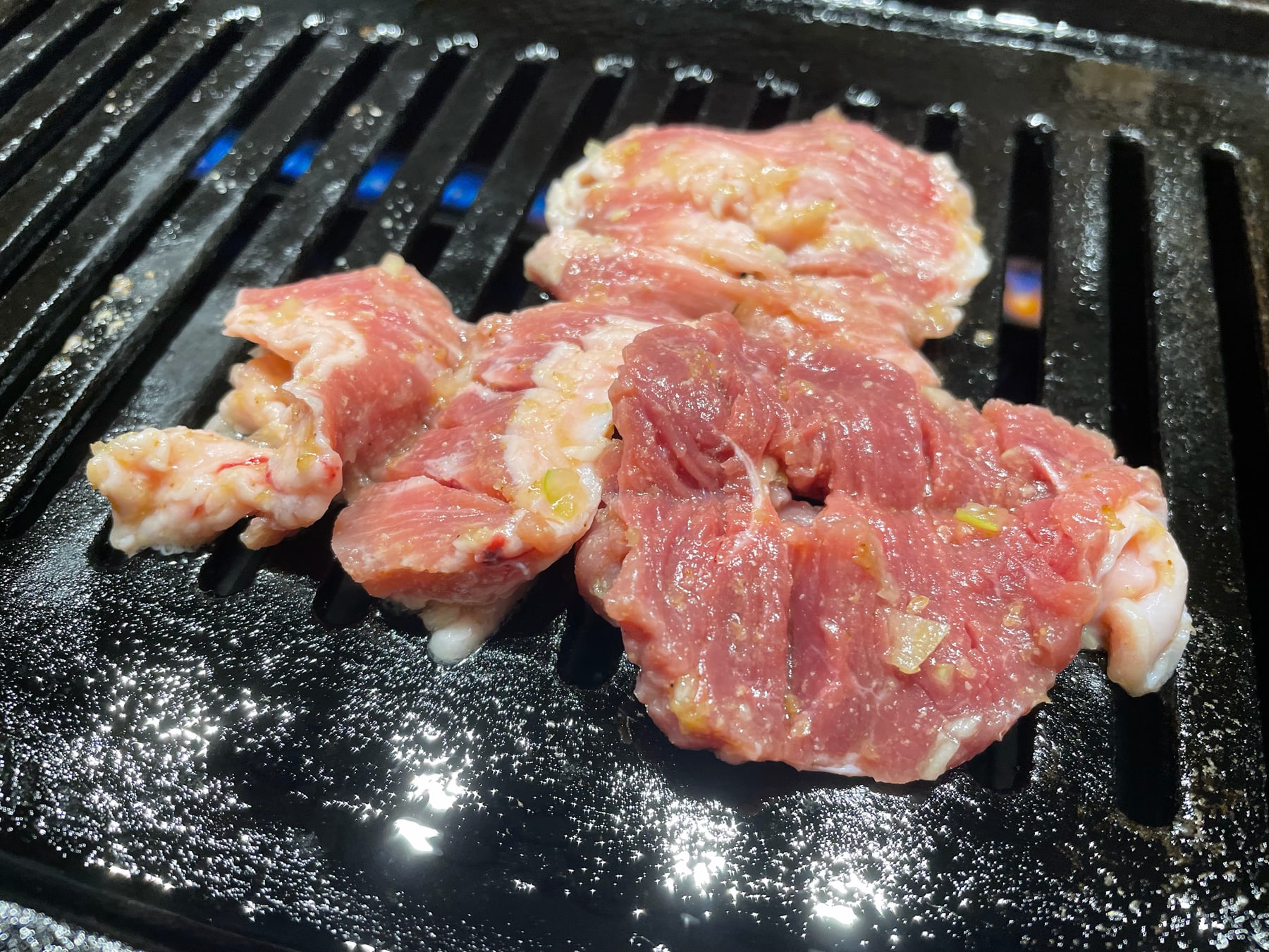 鉄板の上のハラミ